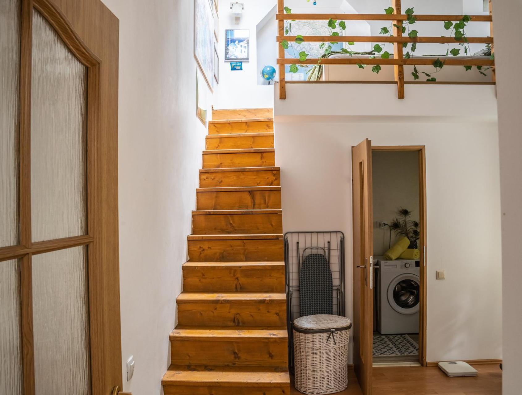 Anna'S Guesthouse Cluj-Napoca Ngoại thất bức ảnh