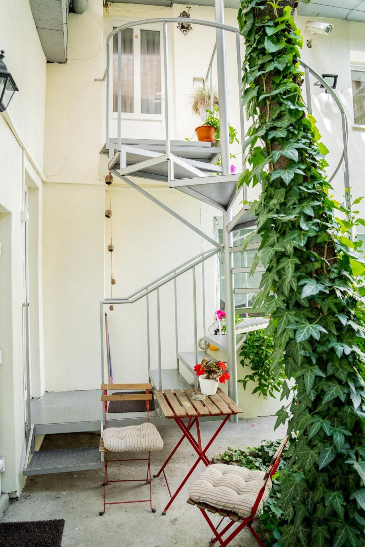 Anna'S Guesthouse Cluj-Napoca Ngoại thất bức ảnh